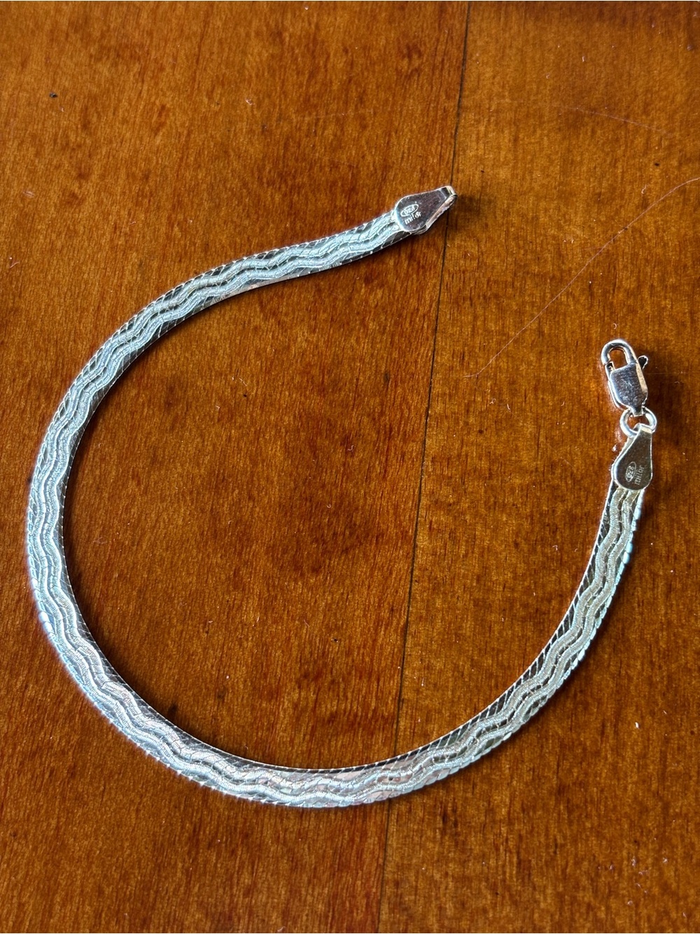925 Sterling Silver Wavy Bracelet - Silver